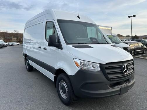 2026 Mercedes-Benz Sprinter 2500 Standard Roof