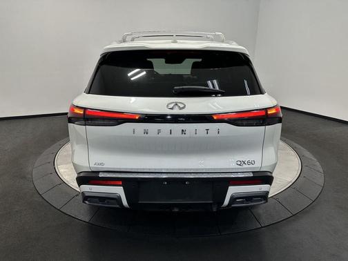 2023 INFINITI QX60 SENSORY