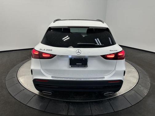 2026 Mercedes-Benz GLA 250 4MATIC