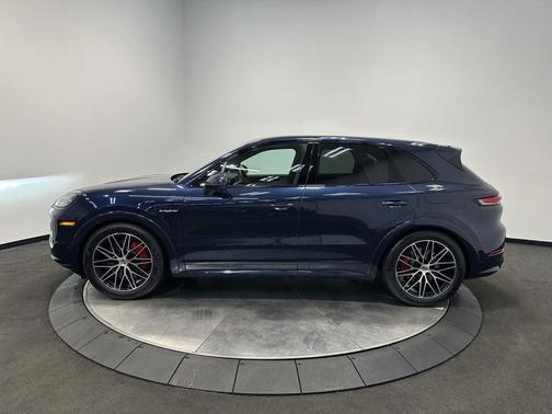 BLUE 2026 Porsche Cayenne Cayenne S E-Hybrid