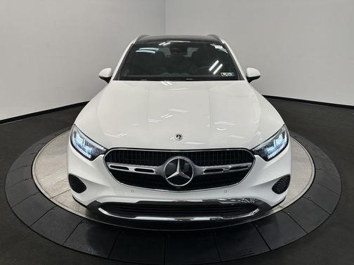 2026 Mercedes-Benz GLC 300 4MATIC