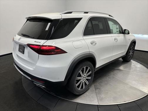 2025 Mercedes-Benz GLE 450e 4MATIC