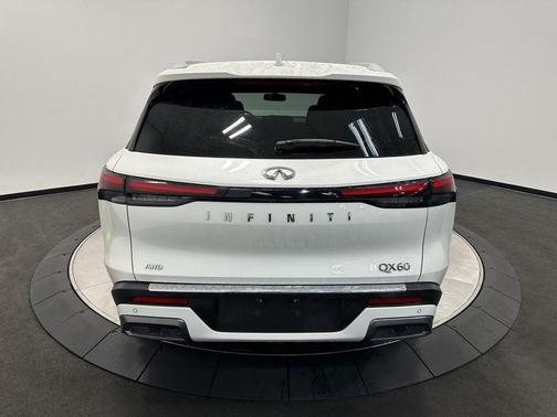 Majestic White 2022 INFINITI QX60 Luxe