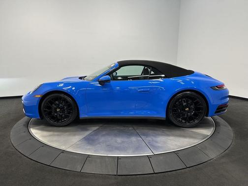 2023 Porsche 911 Carrera
