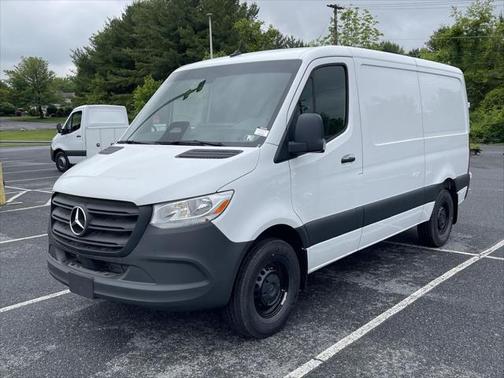 2025 Mercedes-Benz Sprinter 2500 Standard Roof
