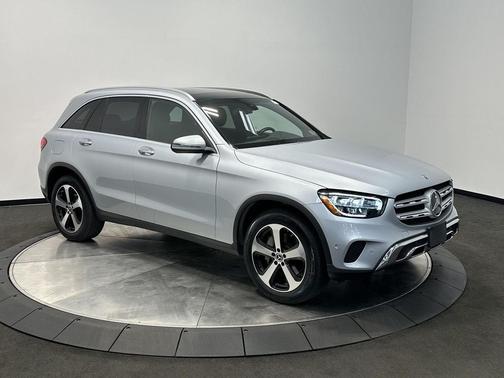 Mojave Silver Metallic 2021 Mercedes-Benz GLC 300 4MATIC