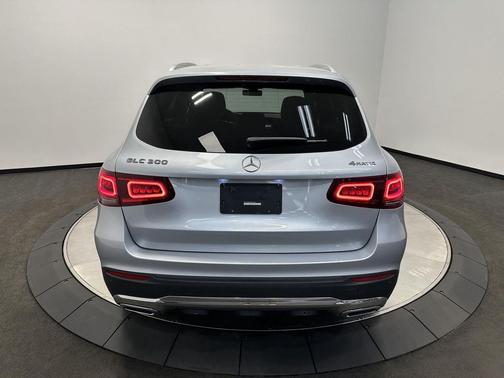 Mojave Silver Metallic 2021 Mercedes-Benz GLC 300 4MATIC