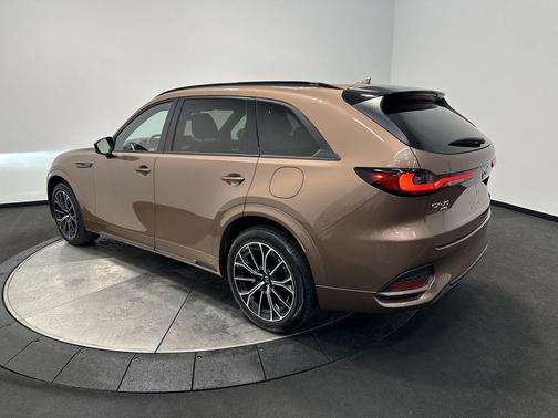 Melting Copper Metallic 2025 Mazda CX-70 3.3 Turbo S Premium