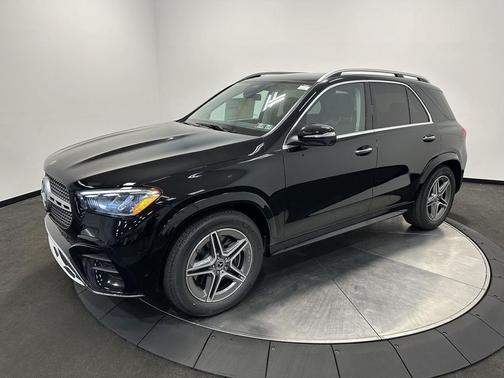BLACK 2026 Mercedes-Benz GLE 450 4MATIC