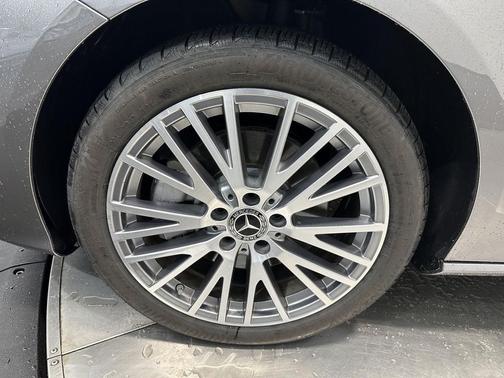 2025 Mercedes-Benz CLA 250 4MATIC