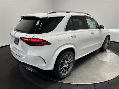 2025 Mercedes-Benz GLE 450e 4MATIC