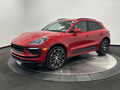2022 Porsche Macan Macan