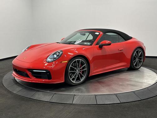 2023 Porsche 911 Carrera 4 GTS