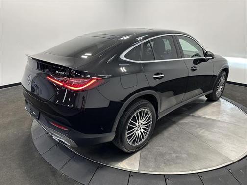 2025 Mercedes-Benz GLC 300 4MATIC Coupe