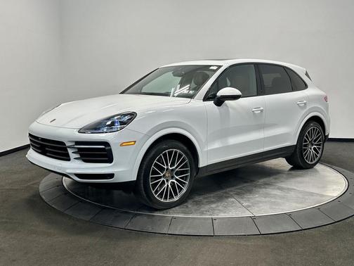 2023 Porsche Cayenne Platinum Edition