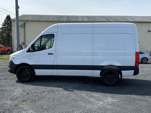 2026 Mercedes-Benz Sprinter 2500 Standard Roof