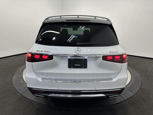 2026 Mercedes-Benz GLS 450 4MATIC