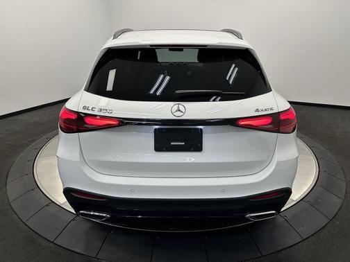 2024 Mercedes-Benz GLC 300 4MATIC