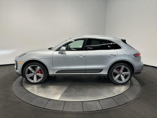 2023 Porsche Macan S