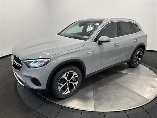 2025 Mercedes-Benz GLC 350e Base