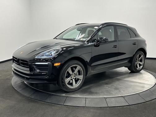 2023 Porsche Macan Macan (MY23)