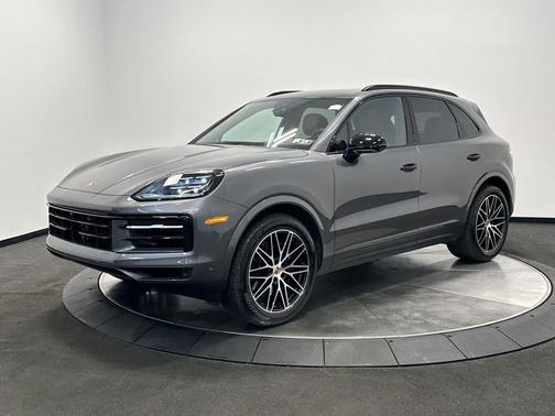 2025 Porsche Cayenne Base
