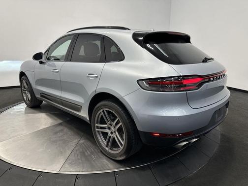 2020 Porsche Macan S
