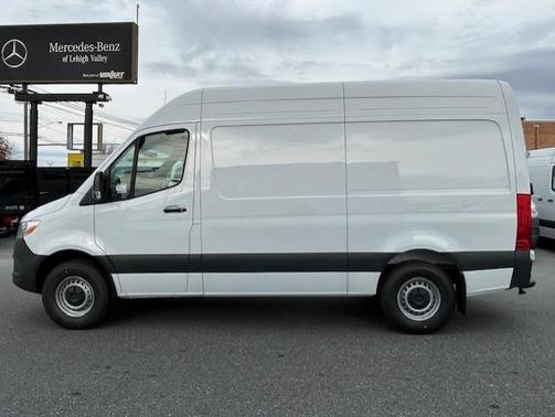 2026 Mercedes-Benz Sprinter 2500 Standard Roof
