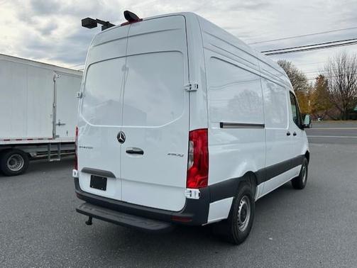 2026 Mercedes-Benz Sprinter 2500 Standard Roof
