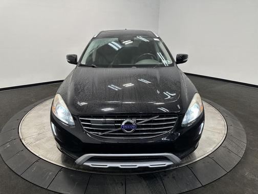 2017 Volvo XC60 T6 Dynamic