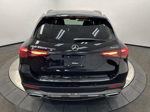 2025 Mercedes-Benz GLC 350e Base