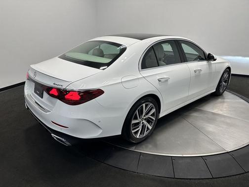 2025 Mercedes-Benz E-Class E 350