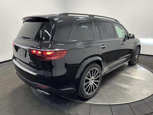2025 Mercedes-Benz GLS 450 4MATIC