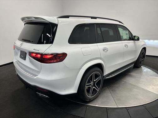2025 Mercedes-Benz GLS 450 4MATIC