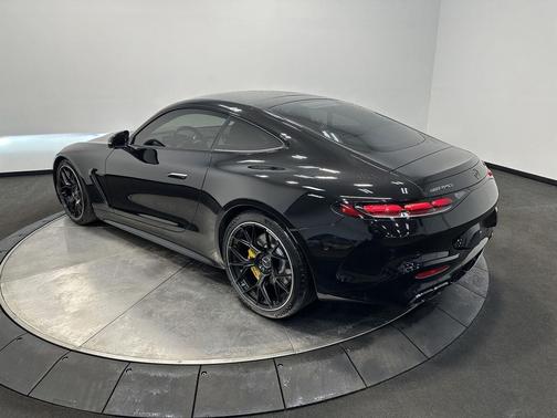 2025 Mercedes-Benz AMG GT 63 Base