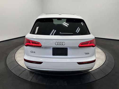 2018 Audi Q5 2.0T Premium