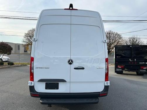 2026 Mercedes-Benz Sprinter 2500 High Roof
