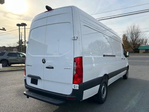2026 Mercedes-Benz Sprinter 2500 High Roof