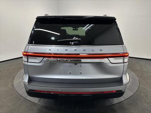 2023 Lincoln Navigator Black Label
