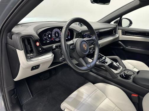 2025 Porsche Cayenne Cayenne