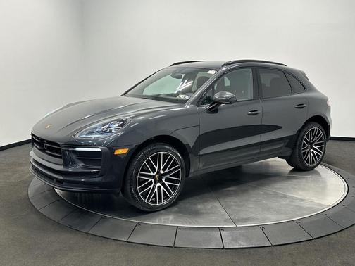 Volcano Grey Metallic 2026 Porsche Macan T