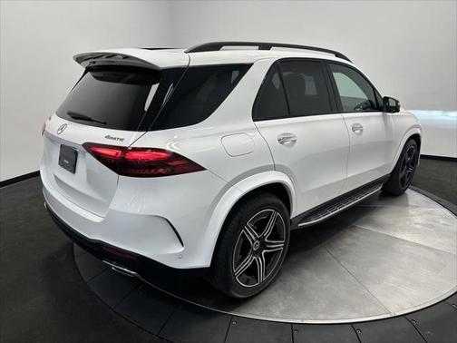 2025 Mercedes-Benz GLE 450e 4MATIC