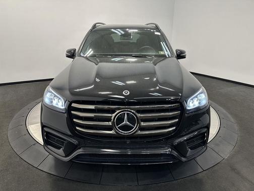 2026 Mercedes-Benz GLS 450 4MATIC