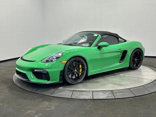 2021 Porsche 718 Spyder Roadster