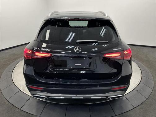 2025 Mercedes-Benz GLC 350e Base