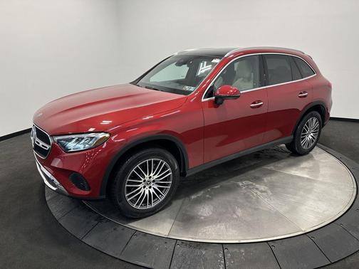 2026 Mercedes-Benz GLC 300 4MATIC