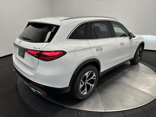 2025 Mercedes-Benz GLC 350e Base
