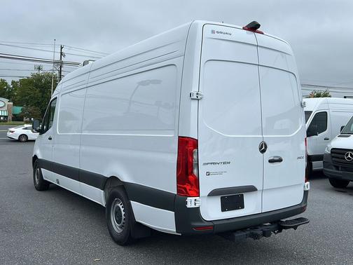 Arctic White 2026 Mercedes-Benz Sprinter 2500 High Roof