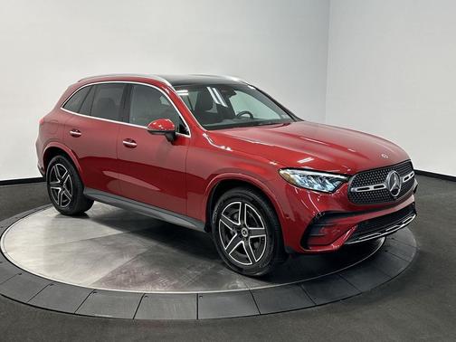 2025 Mercedes-Benz GLC 300 4MATIC