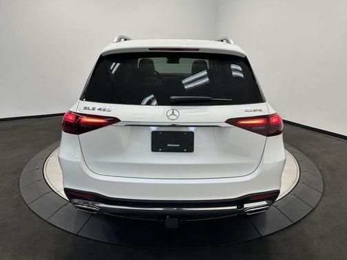 Polar White 2026 Mercedes-Benz GLE 450 4MATIC
